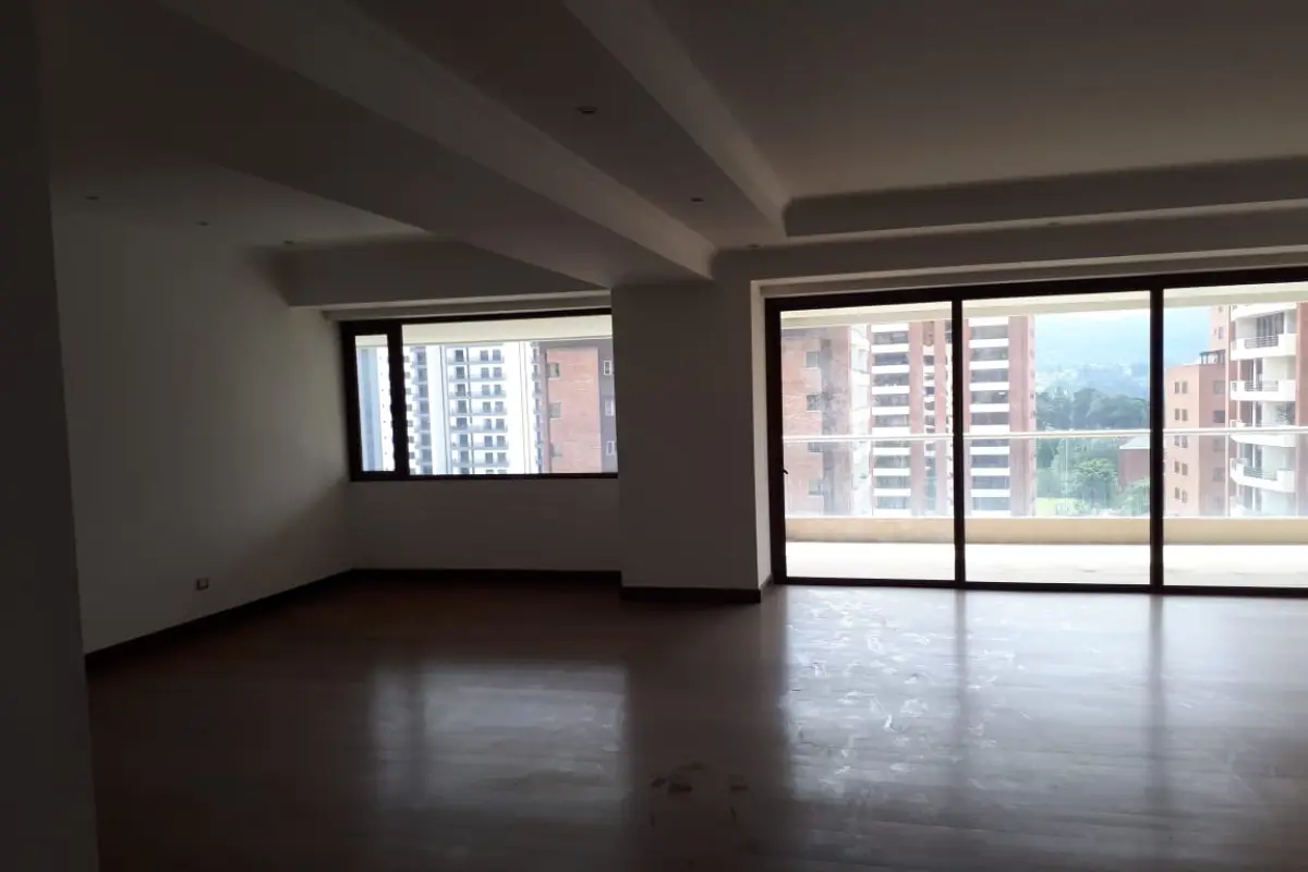 apartamentos Alejandro Sinibaldi Senabed Emisoras Unidas Guatemala, 