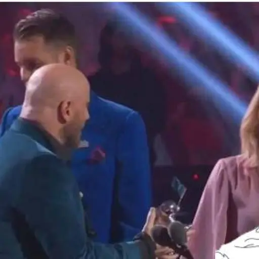 Travolta Drag Queen ,