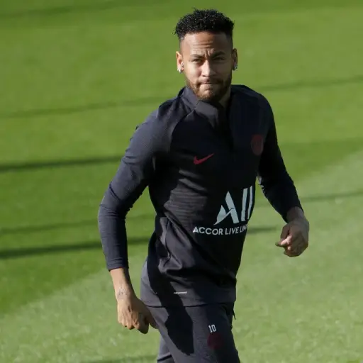 Neymar en el entreno del PSG. Foto: AFP