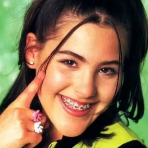 Gira que Gira Lynda ,