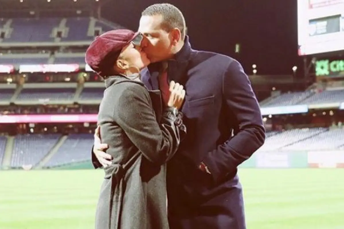 Jennifer-Lopez-y-Alex-Rodriguez-620x381, 