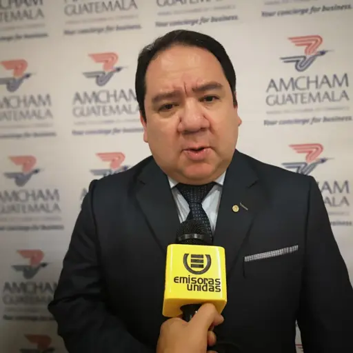 Secreto Bancario SAT Emisoras Unidas Guatemala ,