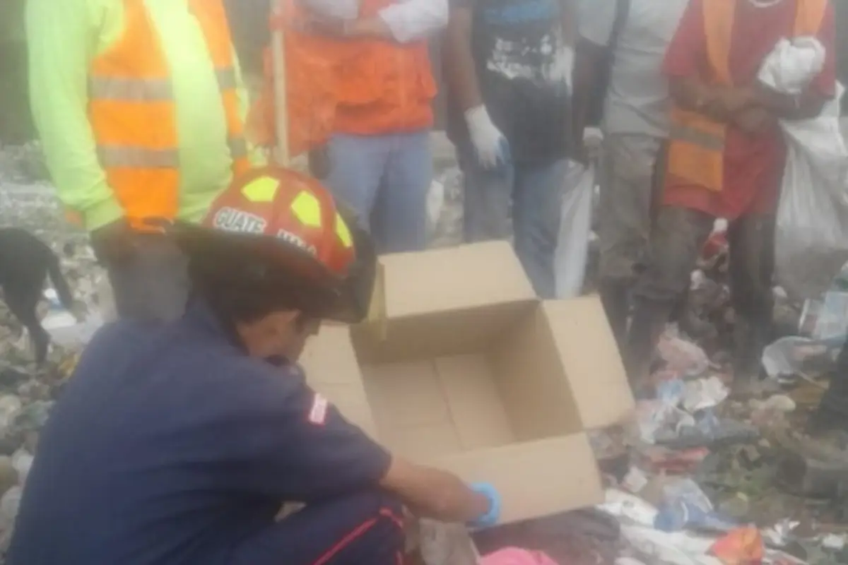 Bebé abandonado Villa Nueva Emisoras Unidas Guatemala, 