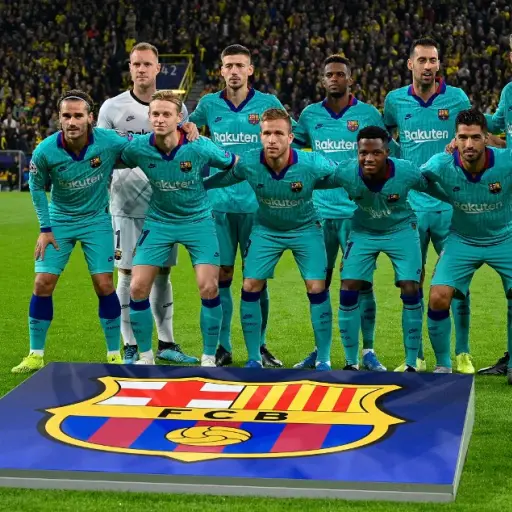 El equipo titular del Barcelona frente al Dortmund. Foto: AFP