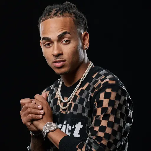 ozuna-23 ,