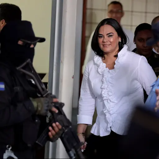 Condenan a 58 años por corrupción a la esposa de expresidente hondureño Porfirio Lobo