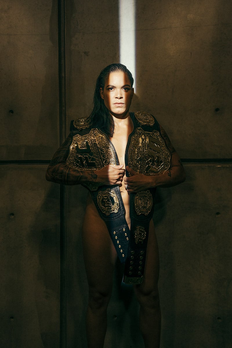 amanda-nunes-body-issue-2019-emisoras-unidas- | 