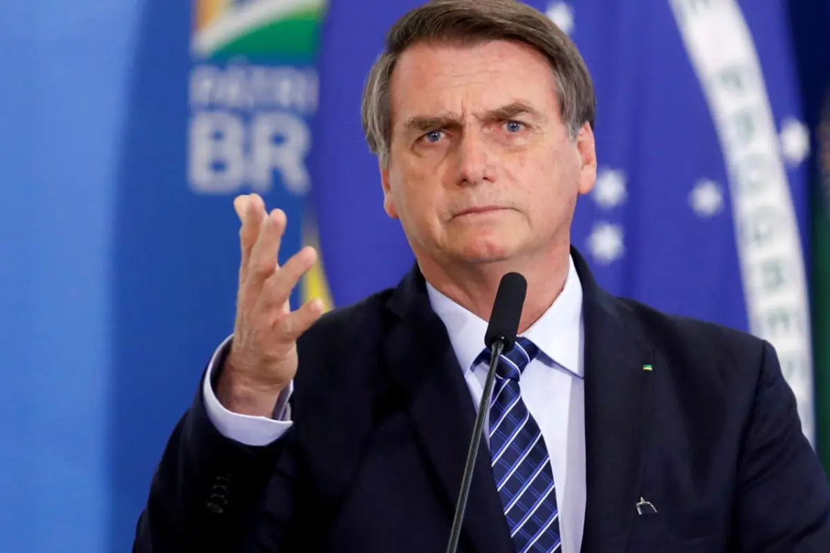 Jair Bolsonaro elige fiscal general alineado con su política ambiental