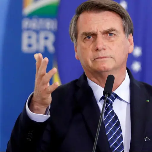 Jair Bolsonaro elige fiscal general alineado con su política ambiental