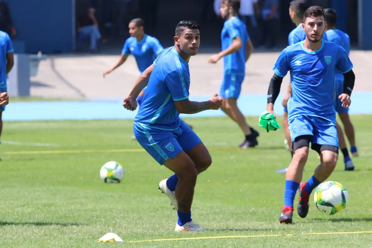 Posible alineación de la Selección de Guatemala ante Anguila, 