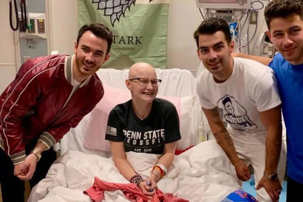 jonas-brothers-sorpresa-fan-cancer-pennsylvania-hershey, 