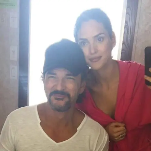 Las imágenes de la boda se han vuelto virales. Foto de Instagram de Ricardo Arjona.
