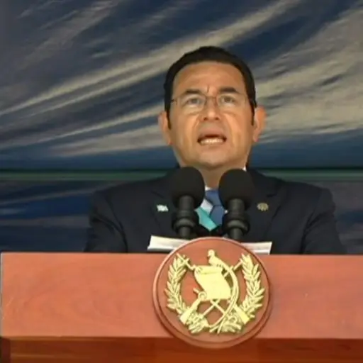 El gobernante participó en el Día del Cadete de la Escuela Politécnica. 