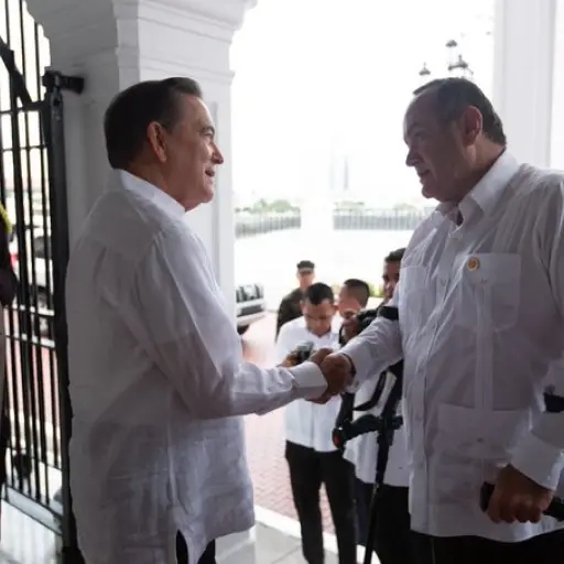 Presidente Alejandro Gimmattei y Laurentino Cortizo presidente panama reformar parlacen Foto: Presidencia de Panamá ,