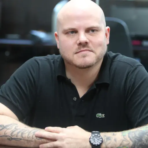 Alejandro Muyshondt ,