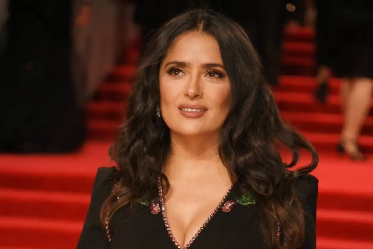 salmahayek10-ba1206c872f837b0b18994b37455a98c-600x400, 