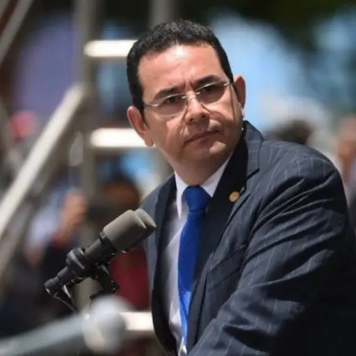 Jimmy Morales Plástico Emisoras Unidas Guatemala ,
