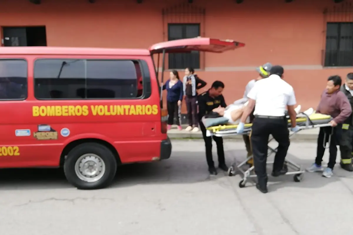 Mujer herida tras explosión de cilindro de gas