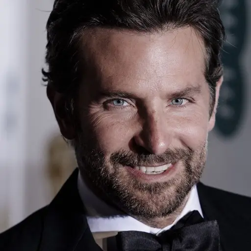 cropped-cropped-GENTE-bradley-cooper-1 ,