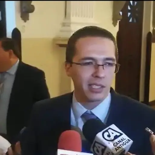 El congresista aseguró que los guatemaltecos conocerán la verdad.