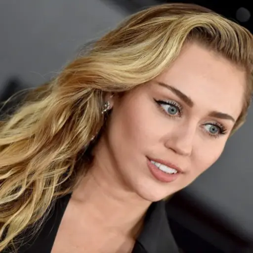 Miley-Cyrus-portada-770x513 ,