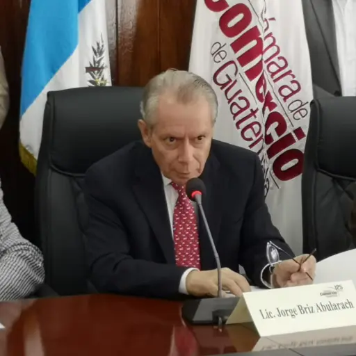 Camara de comercio Ley Simplificacion Tributaria Ley Ganaderos Emisoras Unidas Guatemala ,