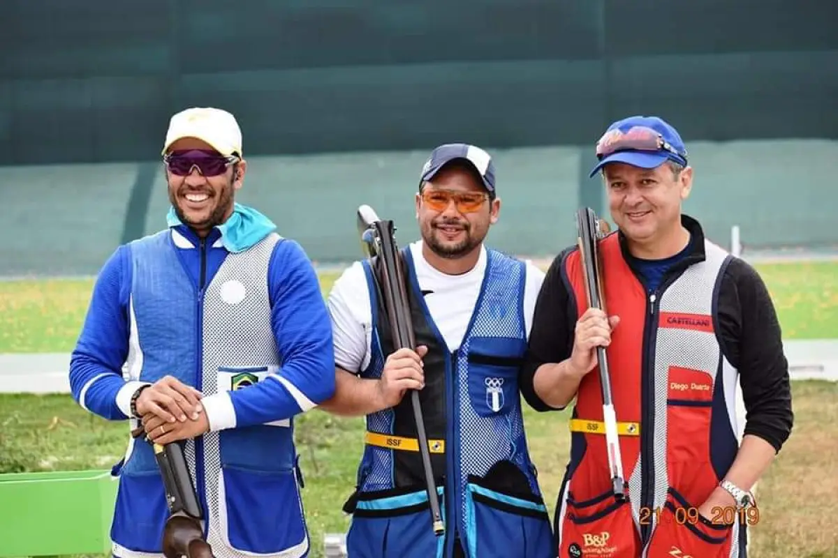 Tres medallas en el VI Campeonato Iberoamericano de tiro, 