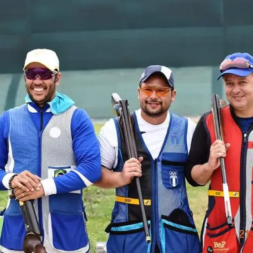 Tres medallas en el VI Campeonato Iberoamericano de tiro ,
