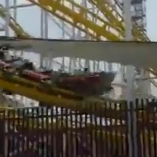 Video montaña rusa Chapultepec México Emisoras Unidas Guatemala ,