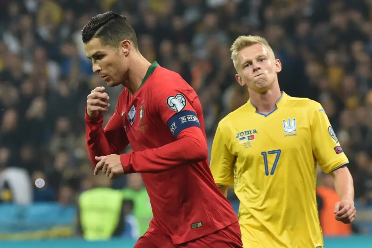 Cristiano Ronaldo celebra su anotación número 700. Foto: AFP