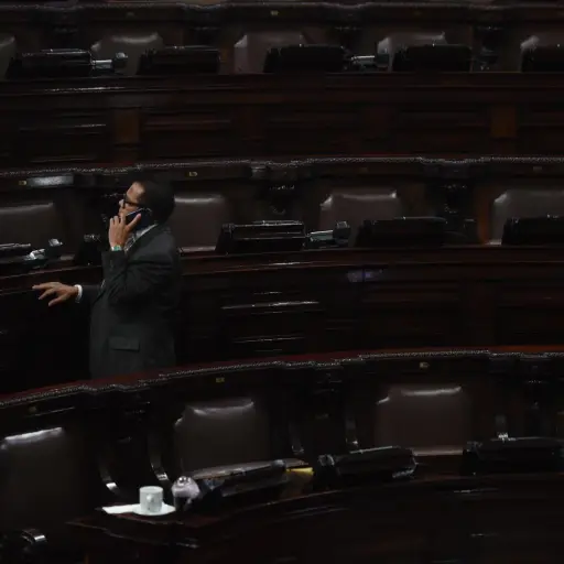 Diputados quieren recuperar la confianza de la población