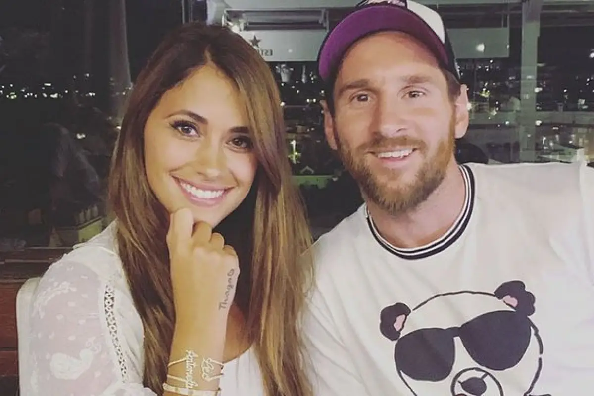 Messi y Antonella, 