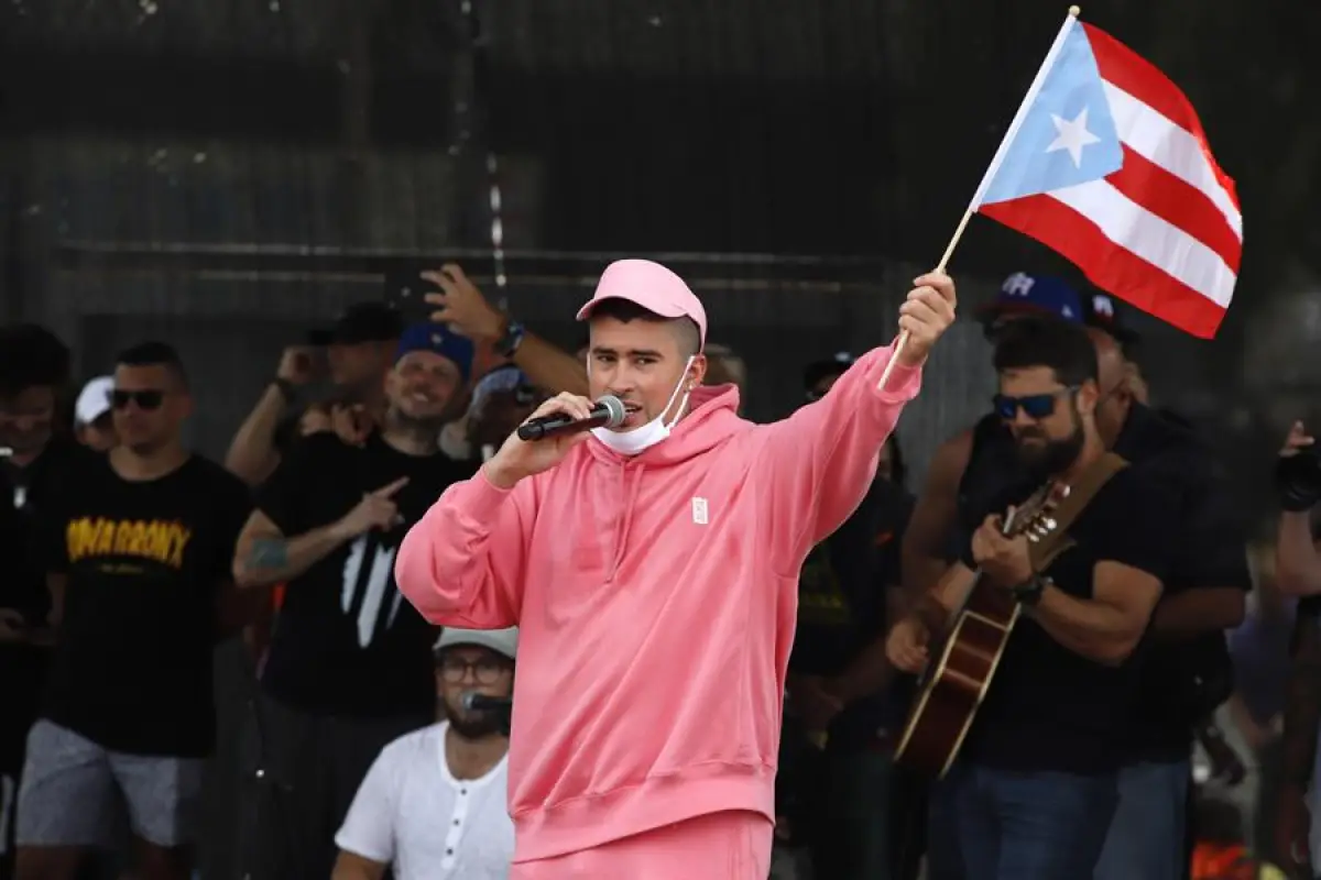 Reguetoneros piden el Nobel de Literatura para Bad Bunny. Foto: EFE