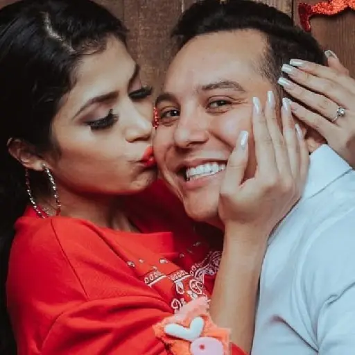 Kim flores Edwin Luna La Trakalosa Emisoras Unidas Guatemala ,