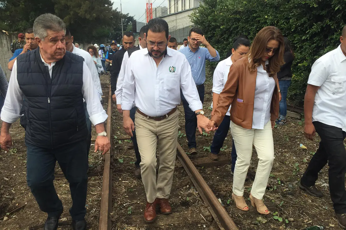 Tren descarrillado FEGUA Jimmy Morales Emisoras Unidas Guatemala, 