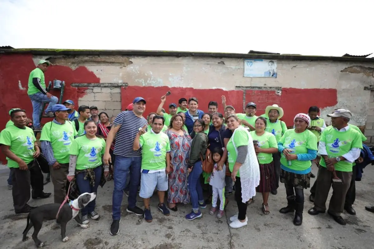 Ricardo Quiñonez voluntarios subamonos al tren Emisoras Unidas Guatemala,