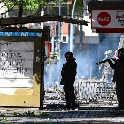 Políticos de Chile acuerdan reemplazar la constitución de Pinochet