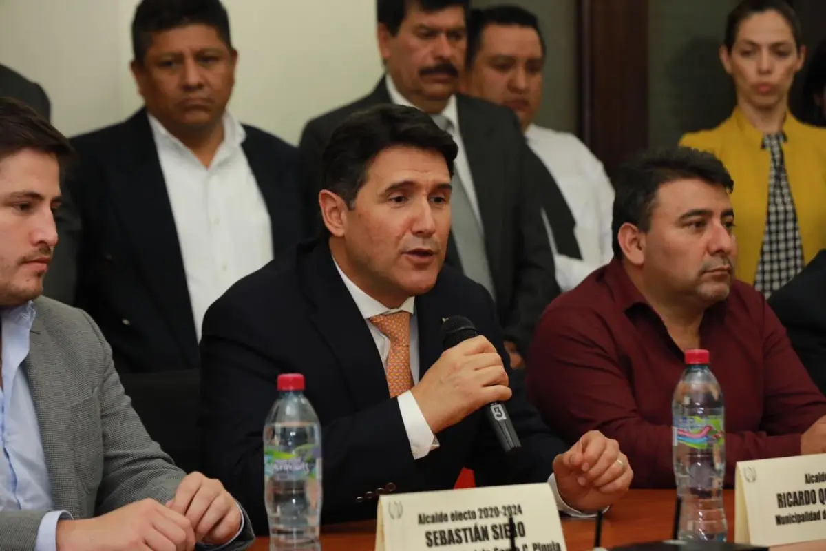 alcalde Ricardo Quiñónez Congreso Emisoras Unidas Guatemala, 