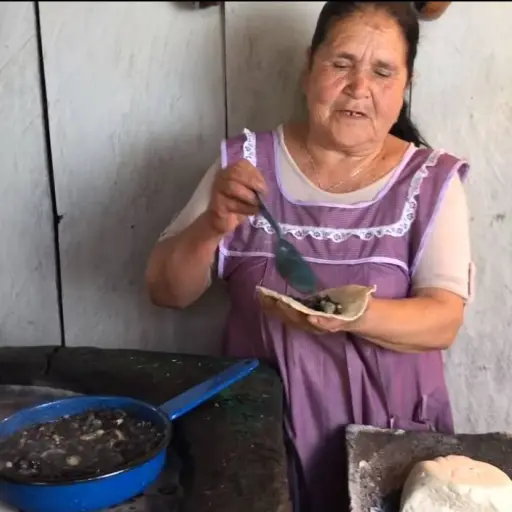 Su canal cuenta con millones de reproducciones.