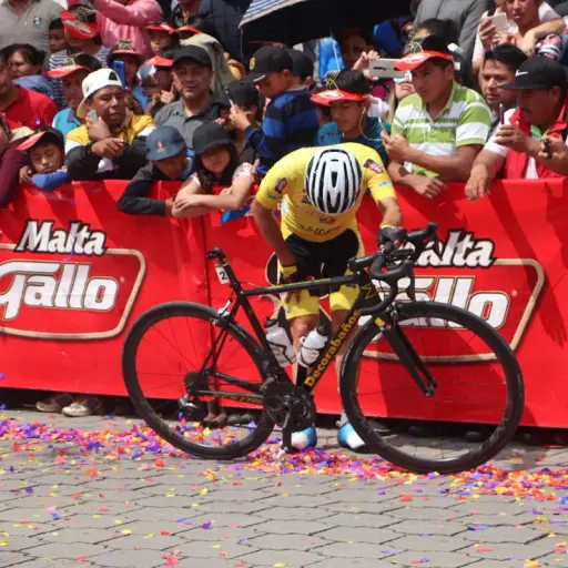 Manuel Rodas incoveniente con la bicicleta ,