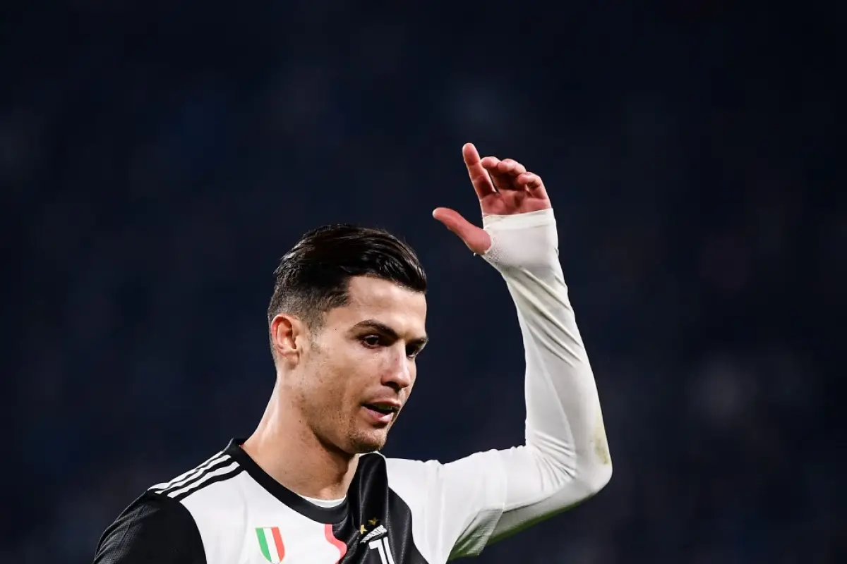 Juventus' Portuguese forward Cristiano Ronaldo reacts as he leaves the pitch to be substituted during the Italian Serie A football match Juventus vs AC Milan on November 10, 2019 at the Juventus Allianz stadium in Turin. (Photo by Marco Bertorello / AFP)