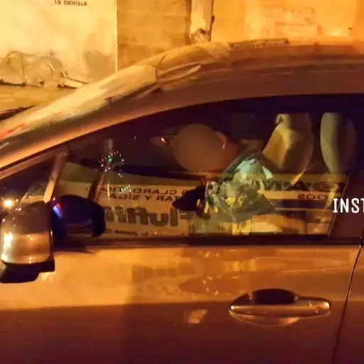 Conductor ebrio se queda dormido en plena calzada en la zona 6 ,