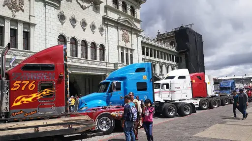 Este lunes habrá un plantón de transportistas frente al Congreso