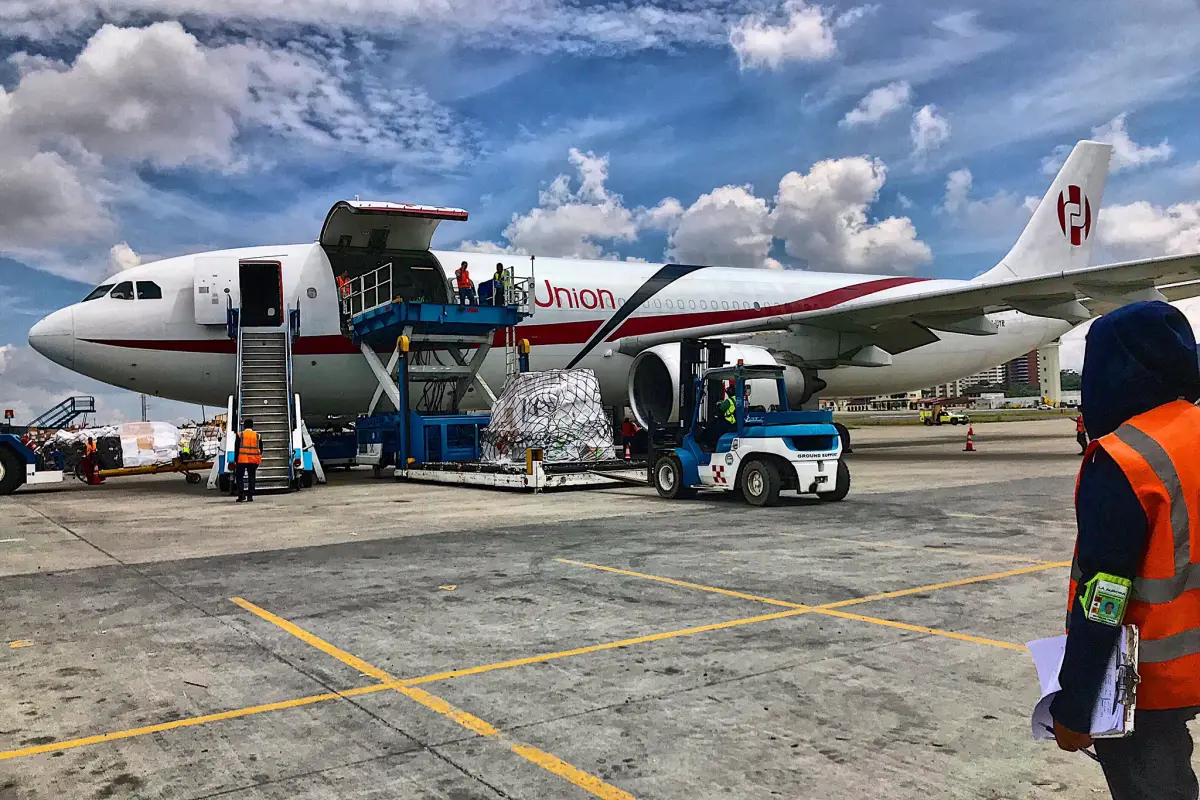 Aviación internacional urge a Guatemala estandarizar cobros tributarios