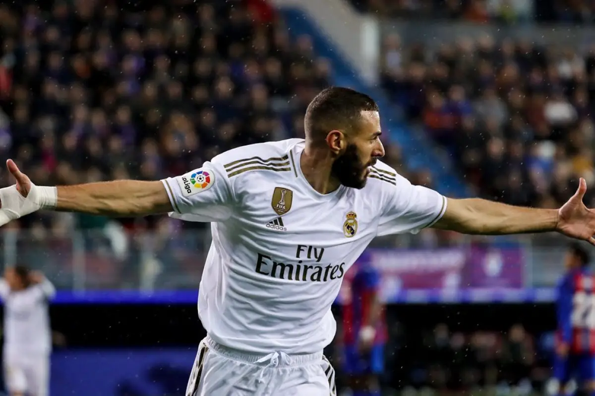 Karim-Benzema-Eibar-Real-Madrid, 