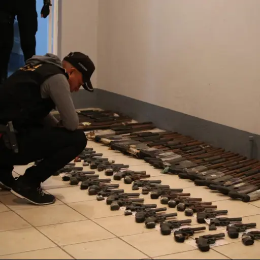 MP incauta 415 armas de fuego a empresa de seguridad ilegal