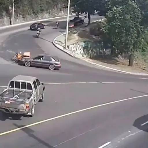 El hecho ocurrió en la calzada La Paz.