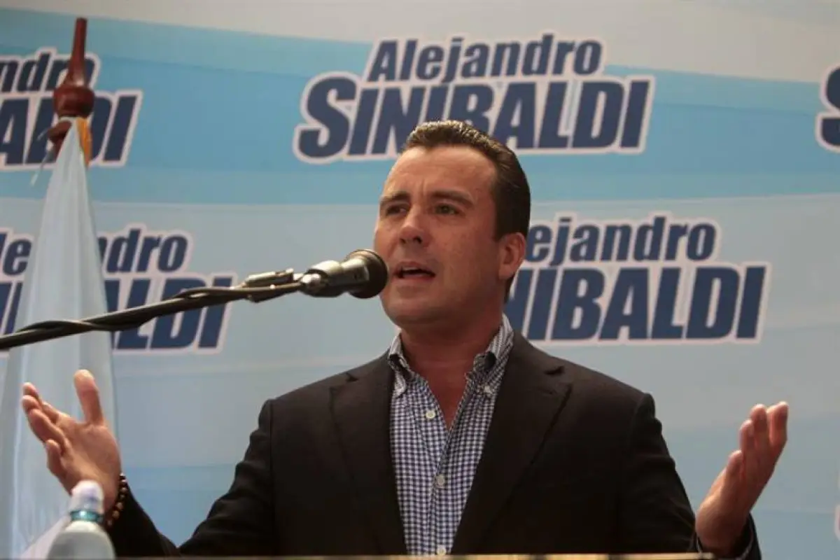 Alejandro Sinibaldi Partido Patriota Emisoras Unidas Guatemala, 