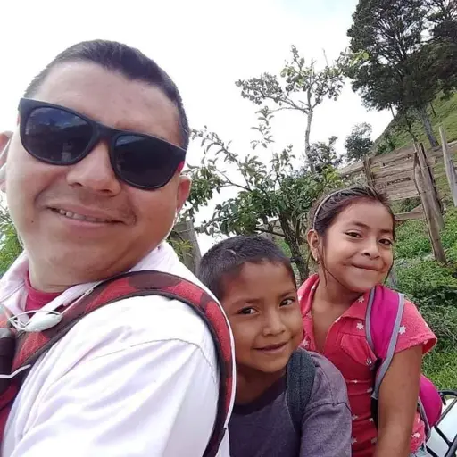 El profe que llevo a sus alumnos al cine podria dejar el puesto