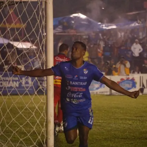 Celebración de Josué Mitchell con cobán ,